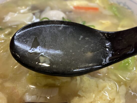 橿原市「笑軒」とろみチャンポンの美味しいスープ