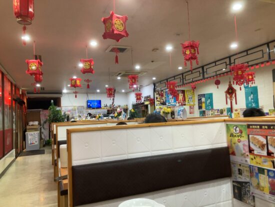 橿原の台湾料理店「吉味」の内観写真