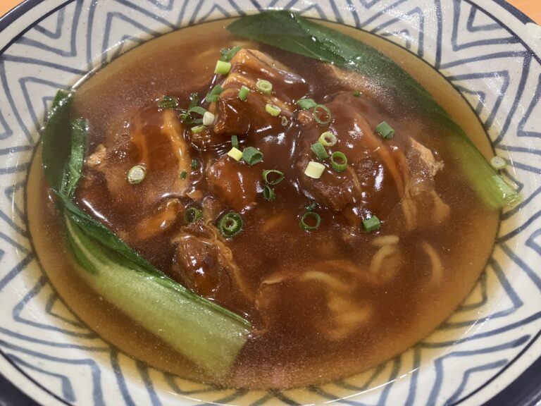 橿原市「台湾料理（中華料理）吉味」の角煮麺アイキャッチ画像