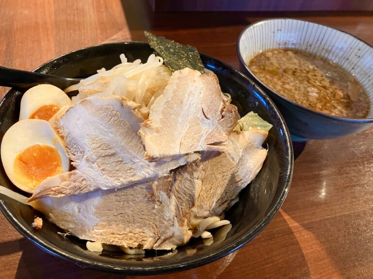 大和高田市「ジャンク屋剣」味玉豚入りつけ麺のアイキャッチ画像