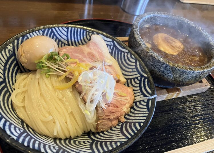 麺の道あをによし「特選魚介鶏つけ麺（松）」全体写真