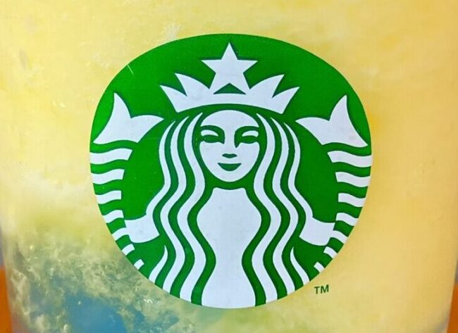 スタバ「サンシャインパイナップルフラペチーノ」アイキャッチ画像