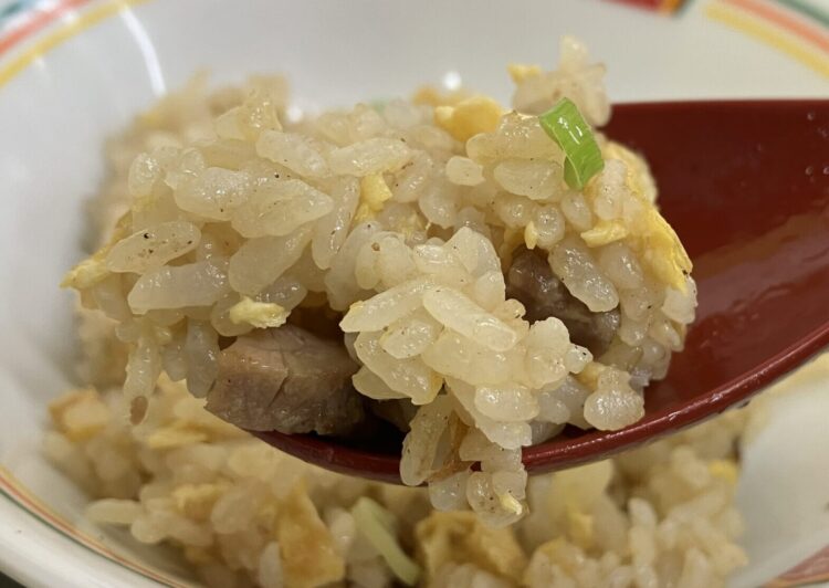 餃子の王将 ラーメンセット「餃子の王将ラーメン」チャーハンいただきます写真