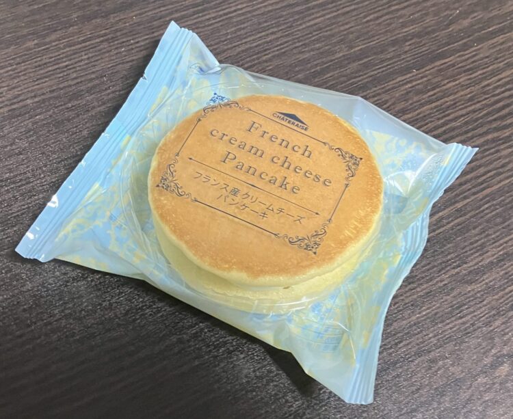 シャトレーゼ「フランス産クリームチーズパンケーキ」パッケージ写真