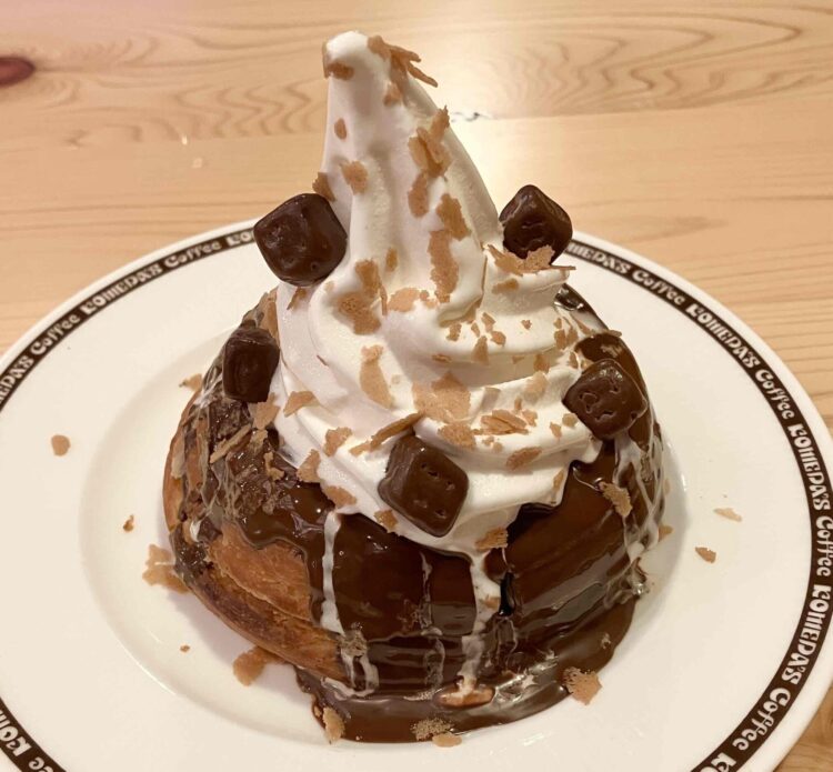 コメダ珈琲店「チョコノワール～Made with KITKAT～」全体写真