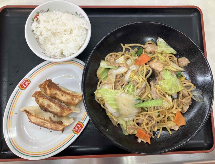 餃子の王将「上海焼きそばフェアセットB」全体写真
