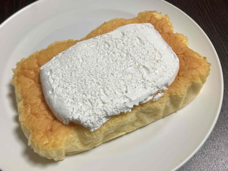 ローソン「もちもち生シフォン」全体写真