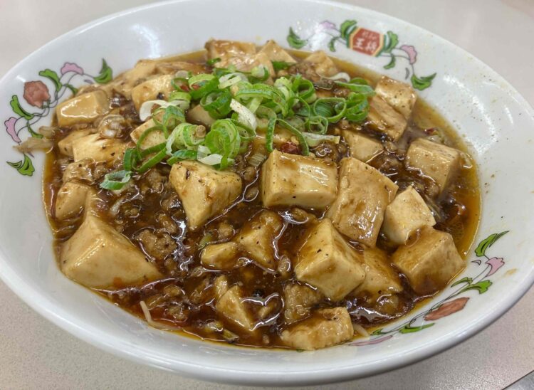餃子の王将「麻婆拉麺」全体写真