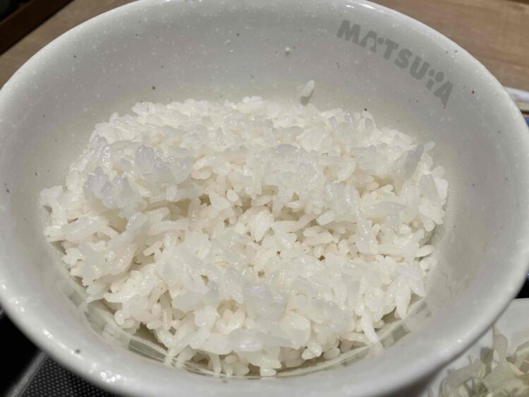 松屋「シビ辛麻辣トンテキ定食」ライス写真