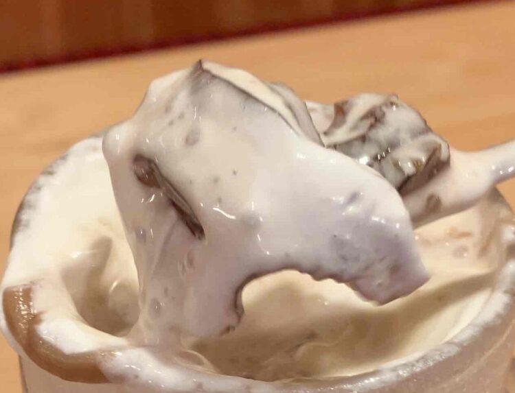 コメダ珈琲店「お月見ジェリコスイートマロン」いただきます写真