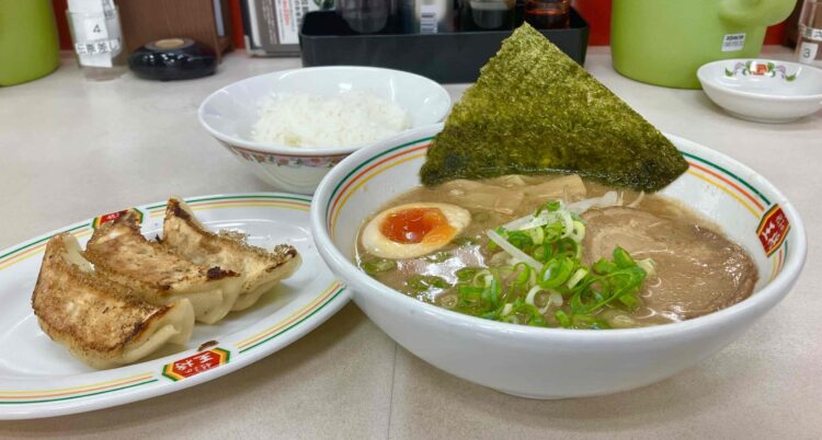 餃子の王将「ジャストサイズメニューラーメンセット」