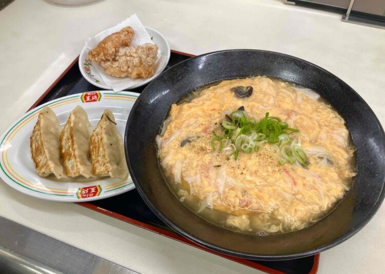 橋座の王将「極王天津飯セット」全体写真