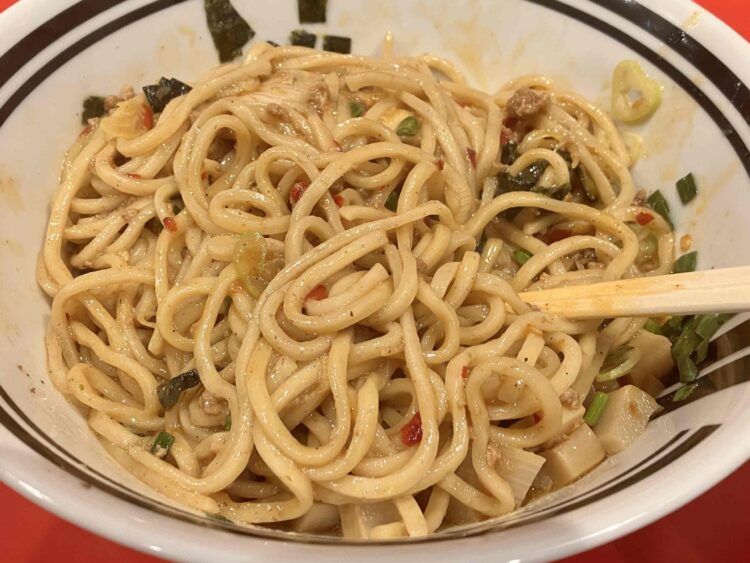 近鉄小阪駅「ロマン」全部のせまぜそばいただきます写真②