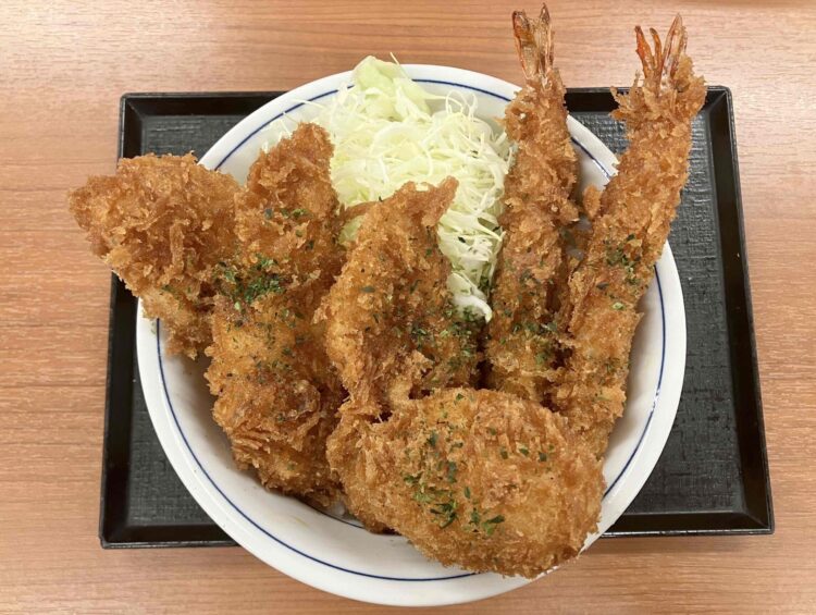 かつや「タレカツ丼」全体写真