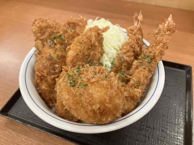 かつや「タレカツ丼」全体写真②