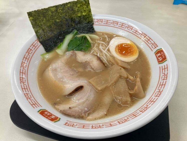 餃子の王将「新極王餃子の王将ラーメン」全体写真②