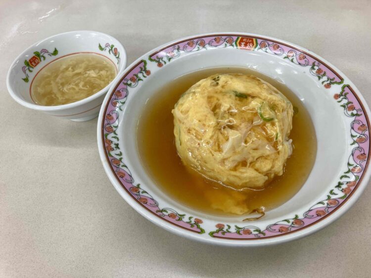 餃子の王将「天津飯」の全体写真
