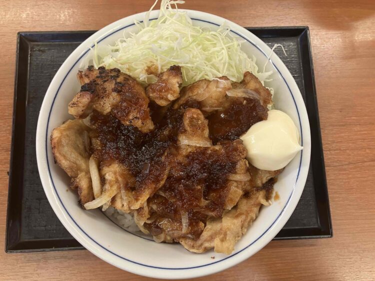 かつや「トンテキ丼」全体写真