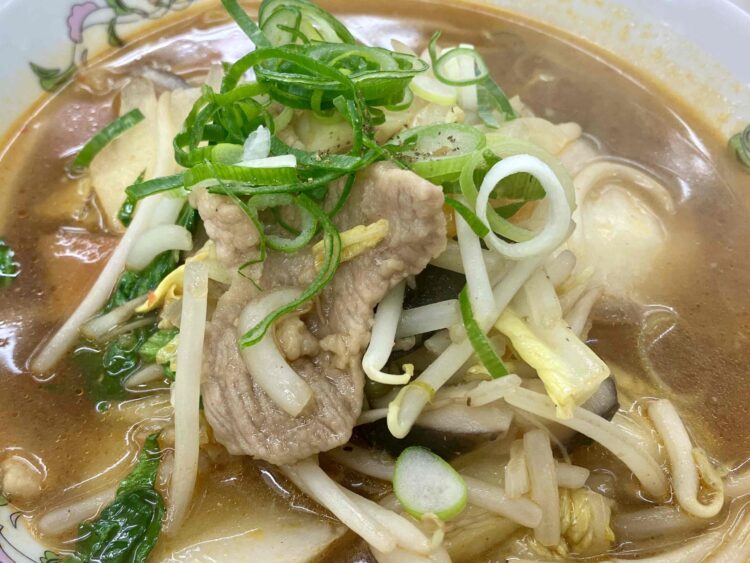 餃子の王将「火鍋湯麺」アップ写真