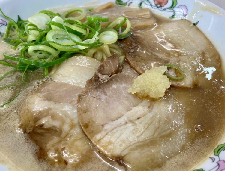 餃子の王将「こってりラーメン」アップ写真