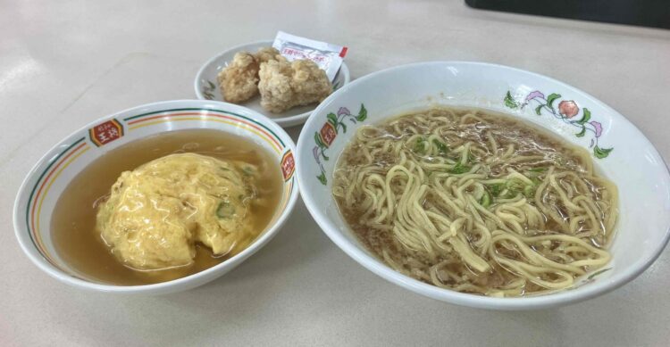 餃子の王将「ランチセットB」の全体写真