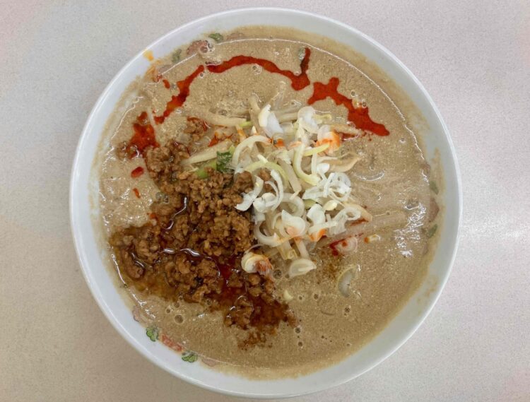 餃子の王将「6月限定担々麺」全体写真