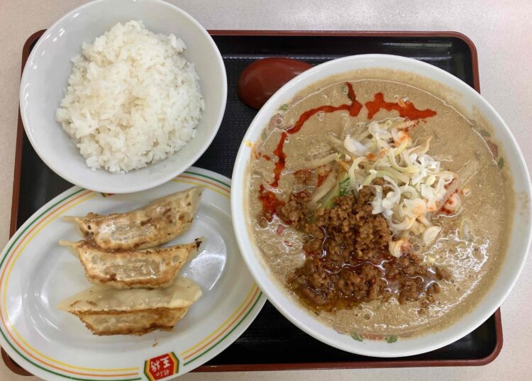 餃子の王将「6月限定メニューセットB」全体写真