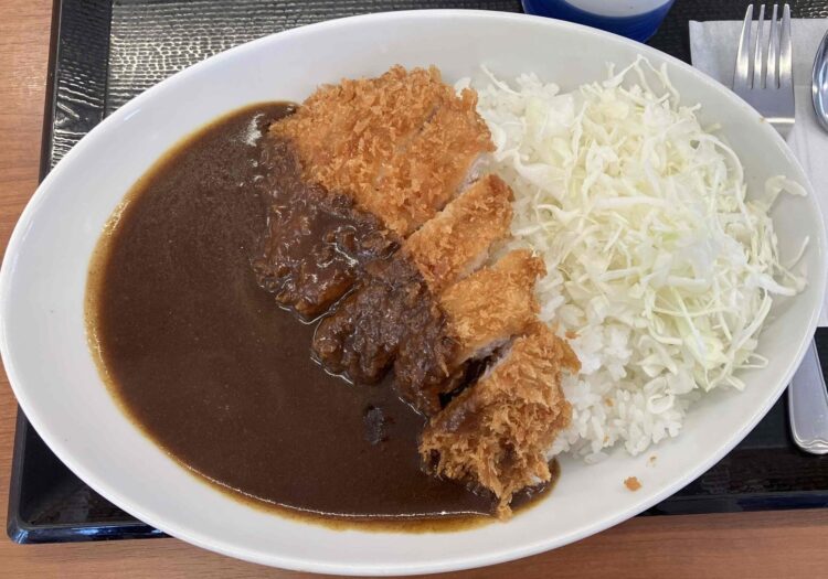 かつやの「カツカレー（梅）」全体写真②
