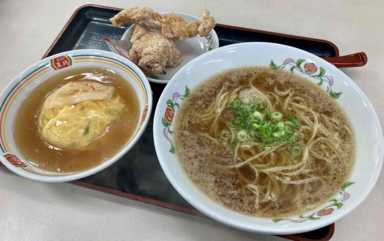 餃子の王将「ランチセットB」全体写真