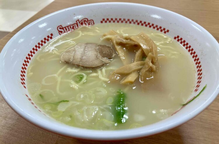 スガキヤラーメン全体写真