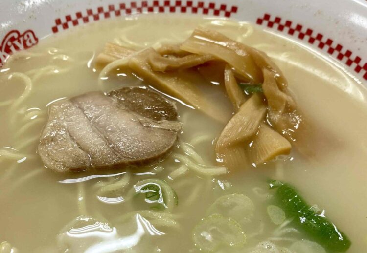スガキヤのラーメンアップ写真